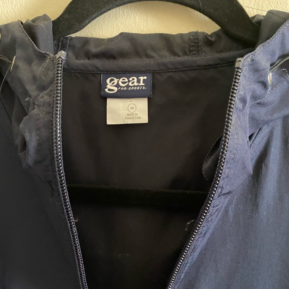 Penn state windbreakers - Picture 3 of 3